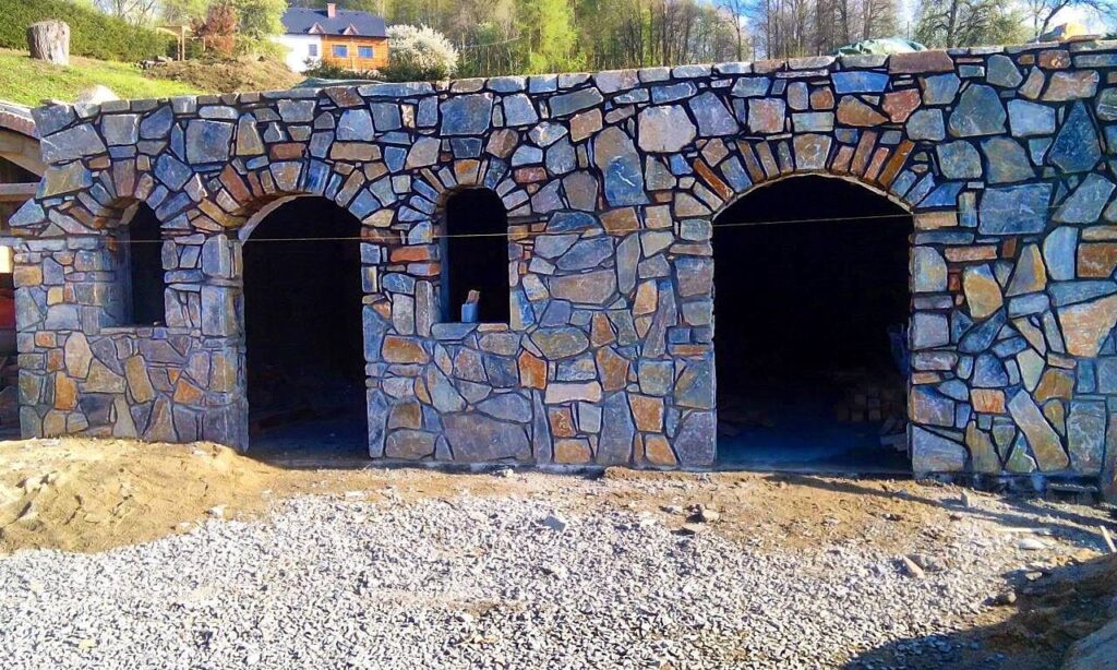 52641259_1172546202921414_2574221002846240768_n