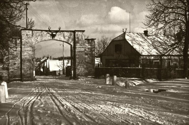 Původní Lánská brána - historická fotografie