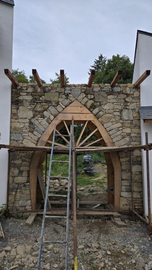 efdab9cf-f9bd-498f-810c-14e1e89f493d